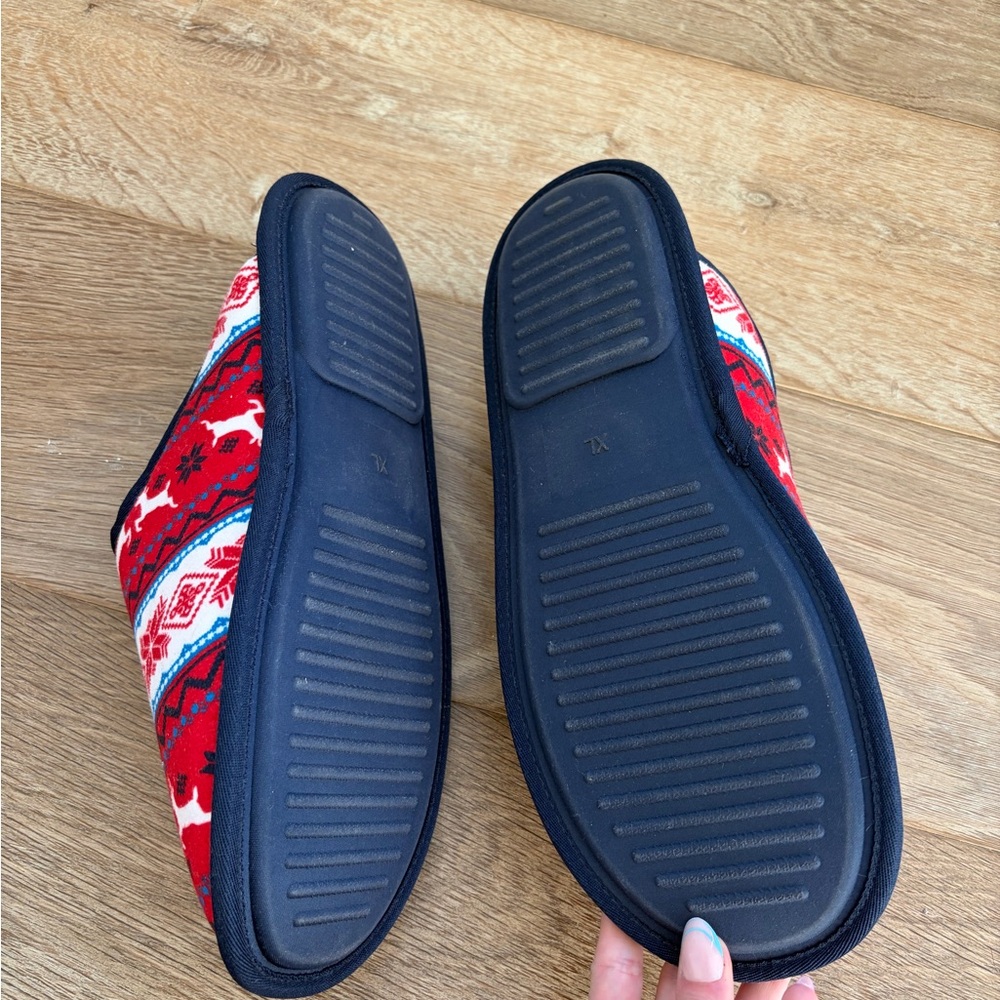 Nordstrom Winter Cozy Knit Slippers - Picture 4 of 5